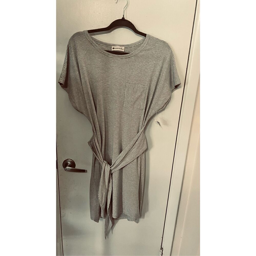 The Impeccable Pig Anthropologie White Gray Stripes Dress Open Back SZ M